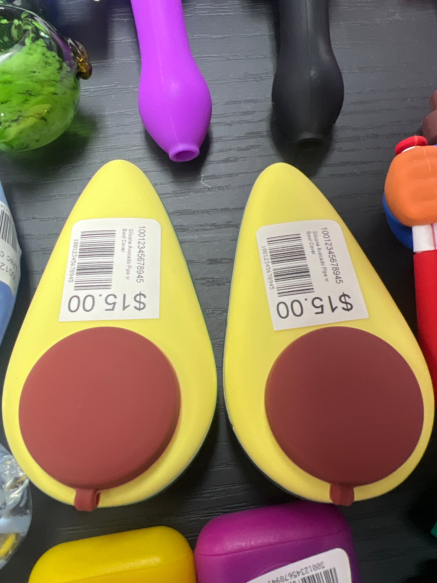 Silicone avocado Pipe w Bowl Cover