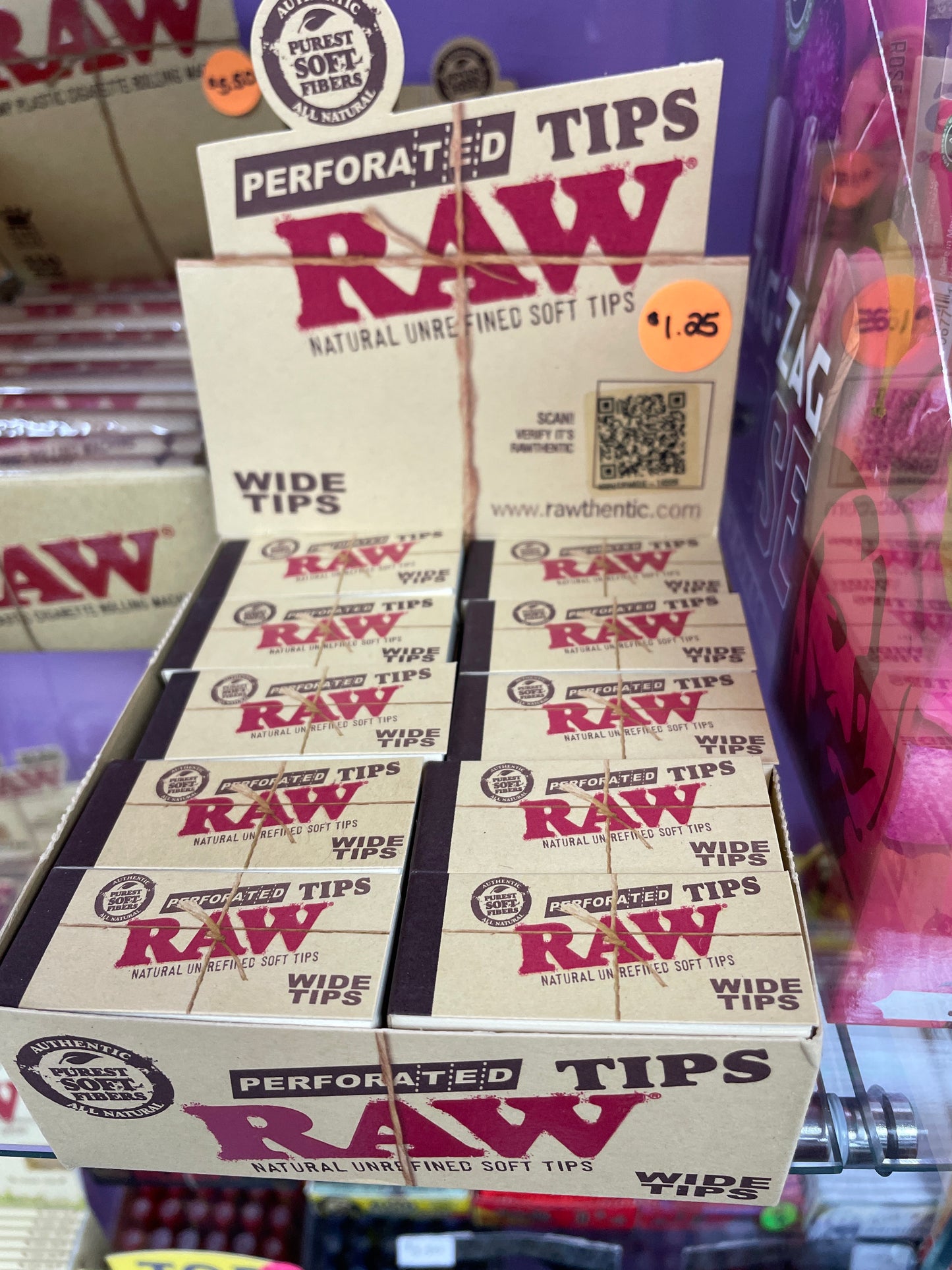 Raw Perforated Tips - Wide (Single Booklet)
