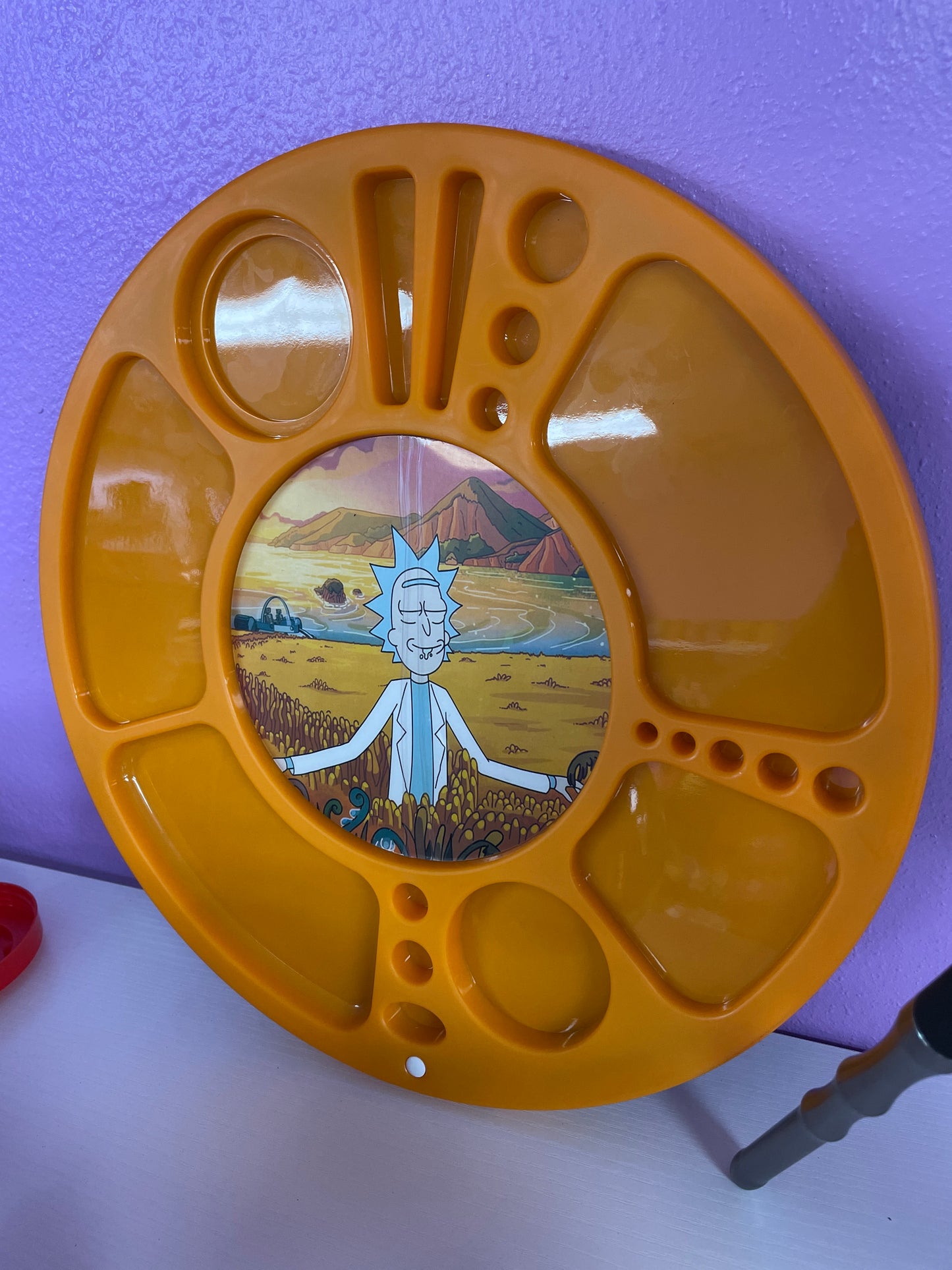 Rick & Morty Light up & Spinning Rolling Tray - ORANGE