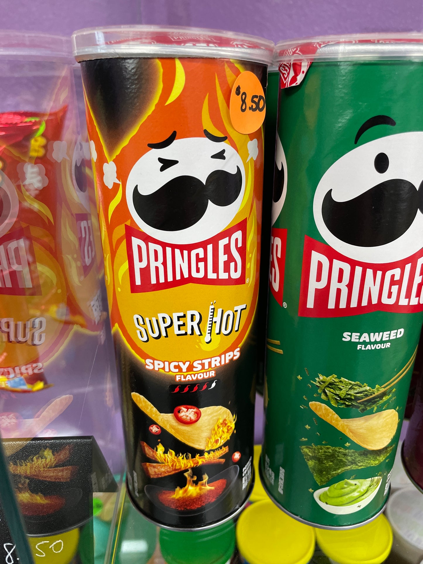 PRINGLES - Hot & Spicy (China)