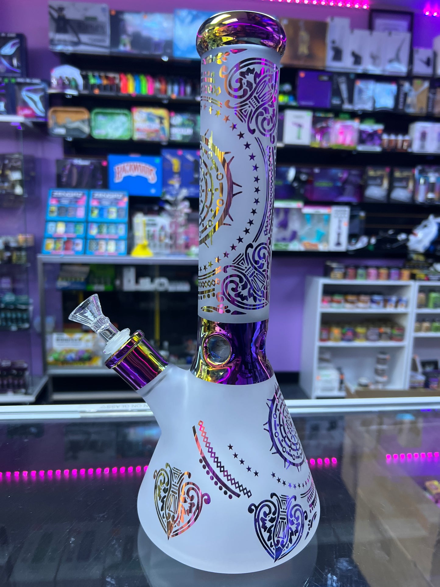 Iridescentukti Colored Designed Water Pipe