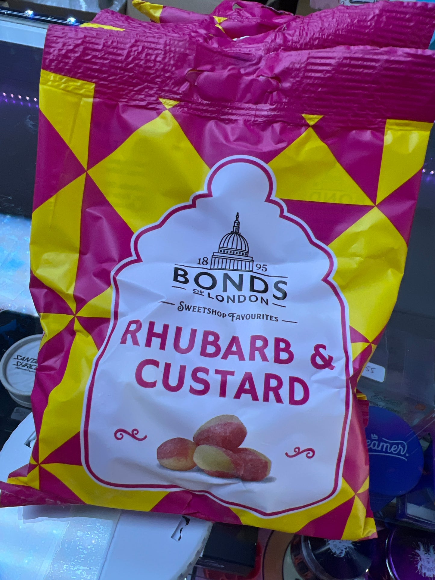 Bonds gummy candy -London import
