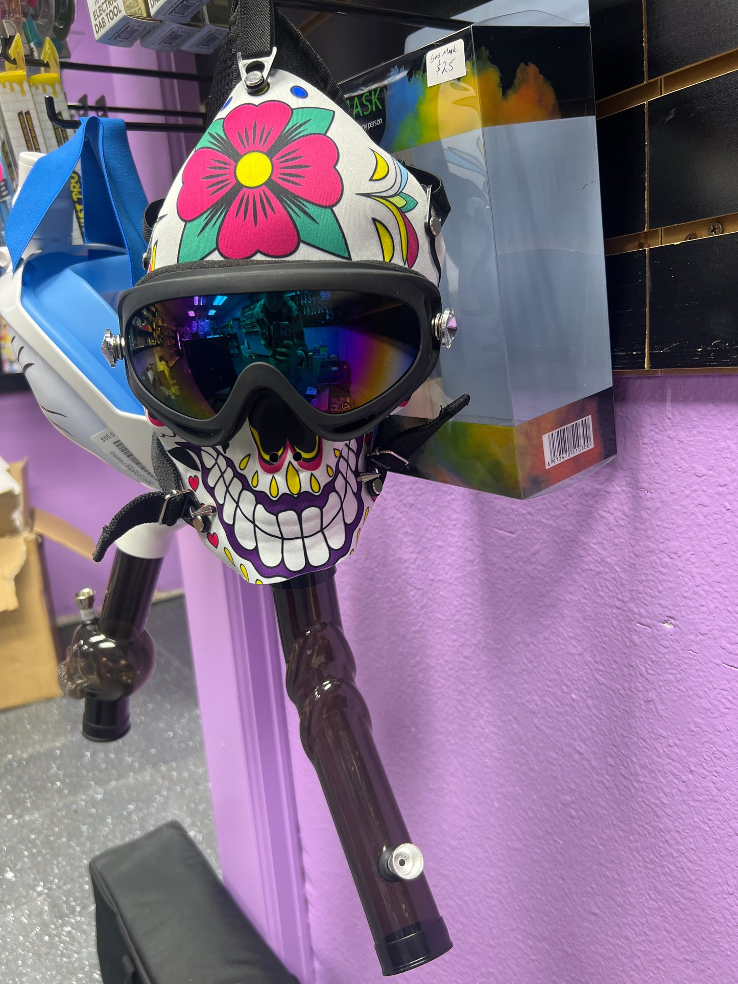 Sugar Skull Gas Mask Bong